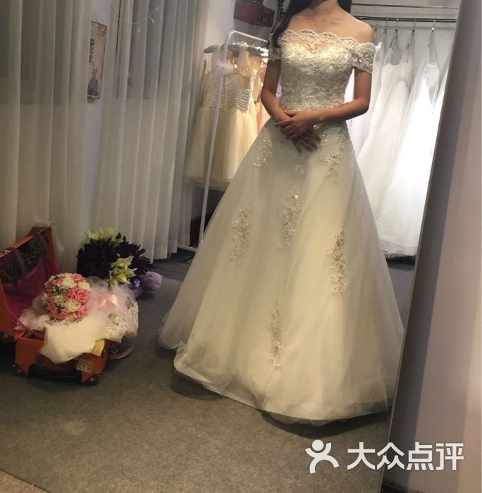 三亚婚纱摄影_titi婚纱(2)