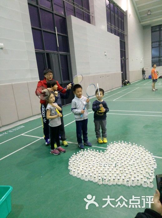 青少年趣味羽毛球培训-图片-上海运动健身