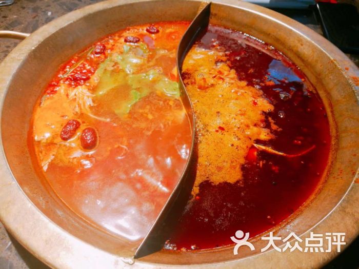 碟滋味火锅(街道口珞珈山店)牛油番茄鸳鸯锅图片 - 第2张