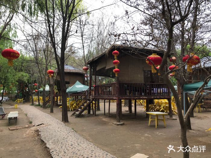 都市春天生态园清真伊云苑茶餐饮图片 - 第1张