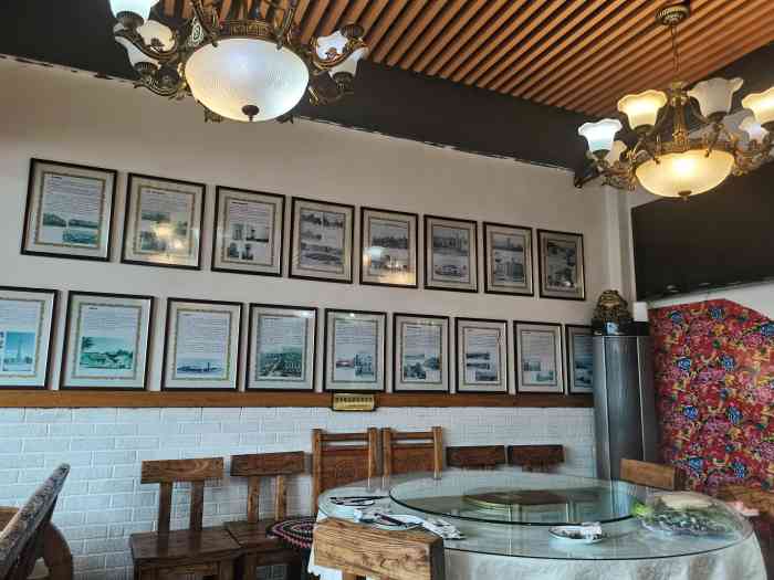 一九四九老长春菜馆(卫星路店)-"一九四九,店面很大