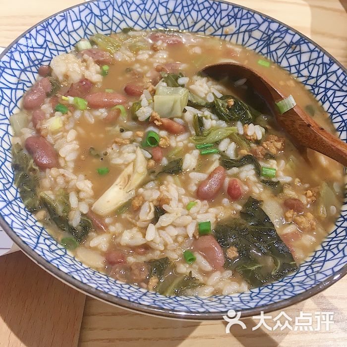 酸菜豆米饭