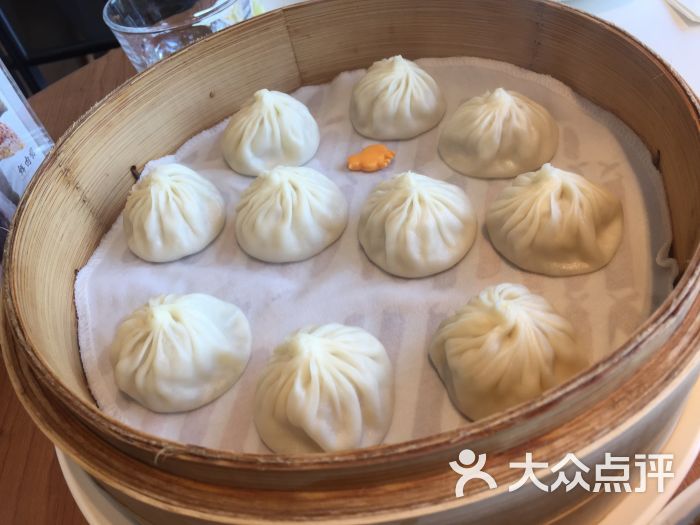 鼎泰丰(天汇广场igc店)黑松露鸡肉小笼包图片 - 第6张