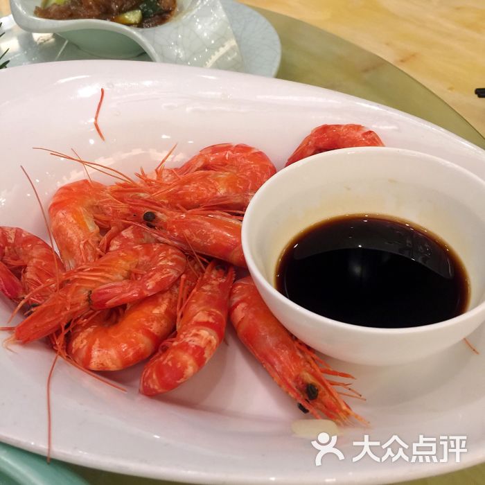 白灼黑虎虾