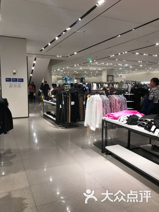 zara(华润万象汇店)图片 - 第1张