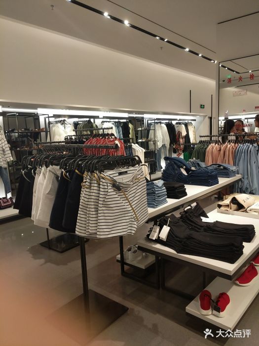 zara(红博中央公园商场店)图片 第16张