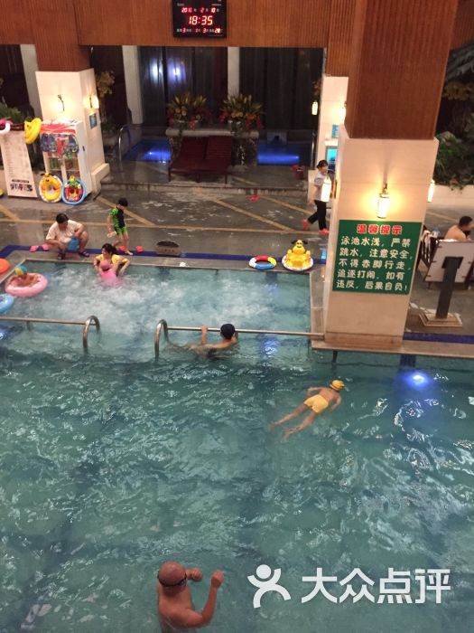 香水皇宫假日酒店图片 - 第1张