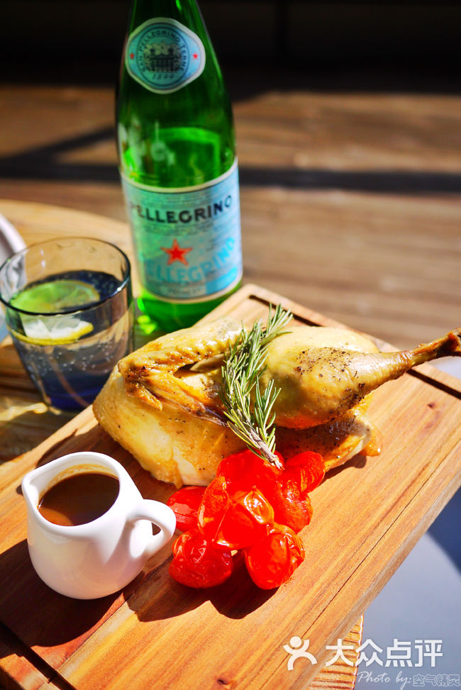 BOIL & BROIL BRASSERIE BAR-迷迭香烤鸡