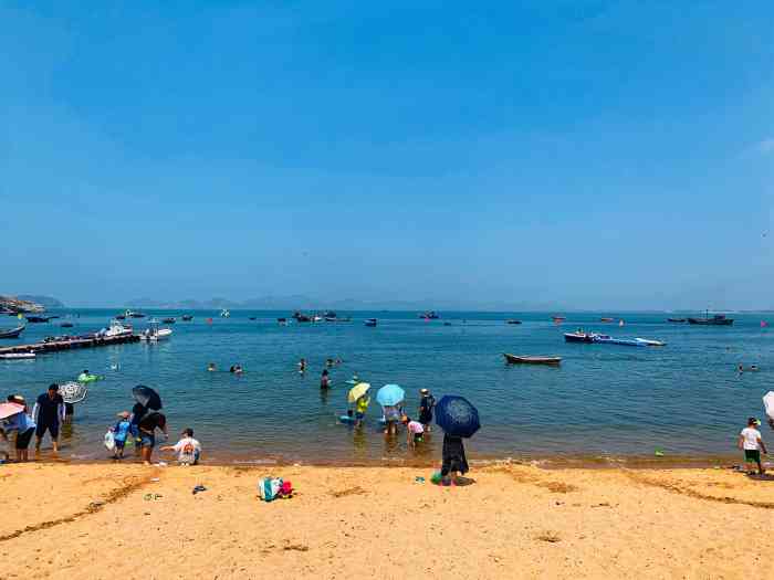 大黑石荧光海滩-"大黑石的浴场,大连老牌著名浴场之一