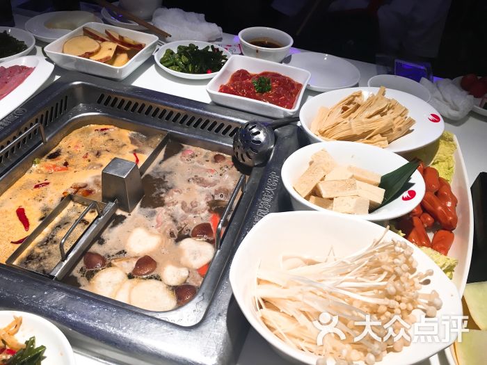 海底捞火锅(北京东路店)的点评