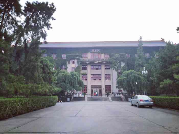 陕西师范大学(雁塔校区"首先说一下陕西师范大学的确是陕西很好的.