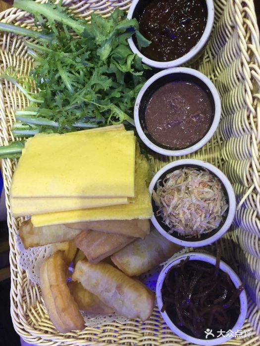 煎饼卷大葱