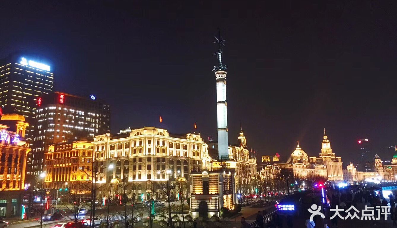 上海外滩是打卡网红景点,风景果然好漂亮
