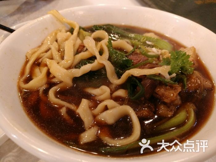 聚福源清真餐厅(洋桥南店)牛肉汆面图片 第5张