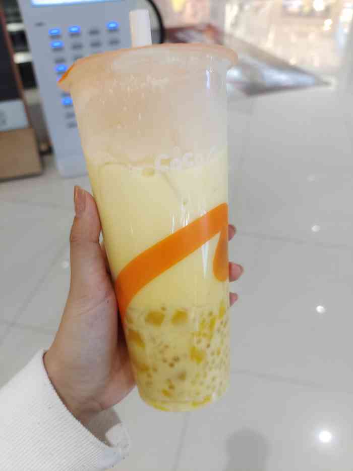 coco都可(房山龙湖店)-"入秋后的第一杯奶茶,我和小选