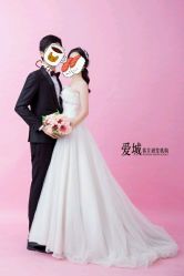 广州爱城精致婚纱摄影_广州地铁(2)