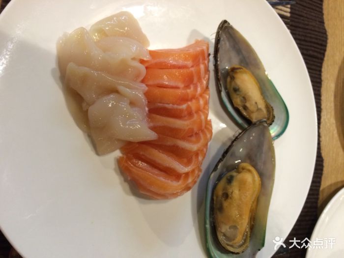 我们是团购去的,前一天是208,第二天就218.-