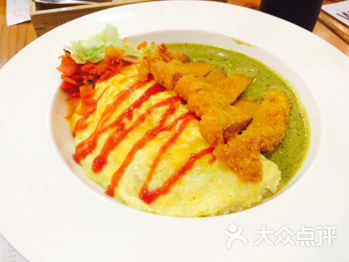 咖喱猪排蛋包饭