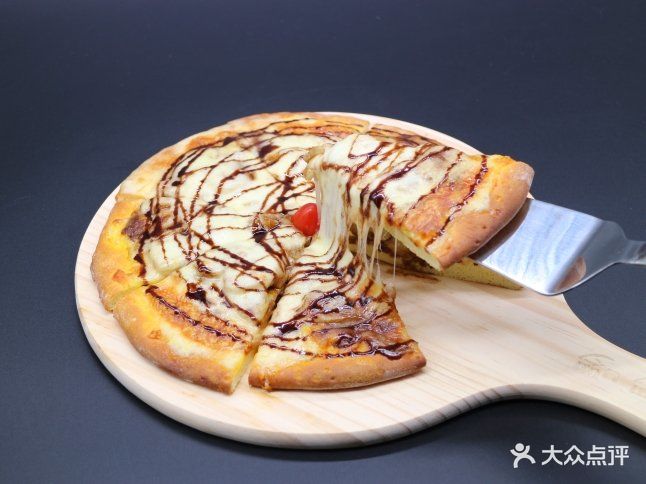 啰啰咖啡馆(鑫盛时代广场店)香蕉巧克力披萨图片 - 第2张