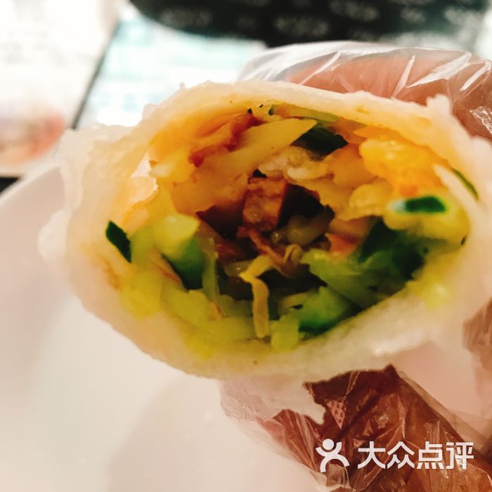 卤蛋卷
