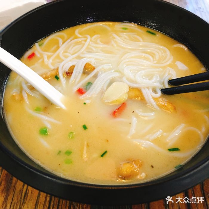 锅小小·鲜汤鱼粉(58店)图片