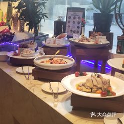 自助餐  龙湾区  滨海园区  天玖王大酒店 食物很足 种类多 味道好