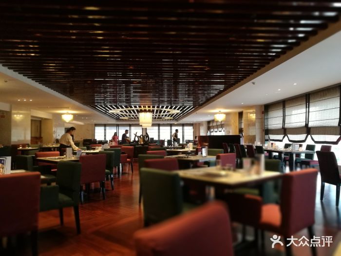 中山利和希尔顿酒店·360°全日制餐厅大堂图片 - 第49张