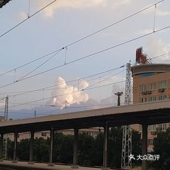 武康镇人口_春晖街武康镇(2)