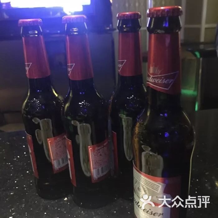 音悦汇量贩ktv