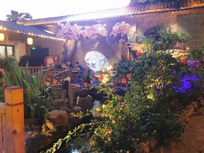 衡州小院-"说是做衡阳菜的,包间有几个,挺大的炒鸡."-大众点评移动版