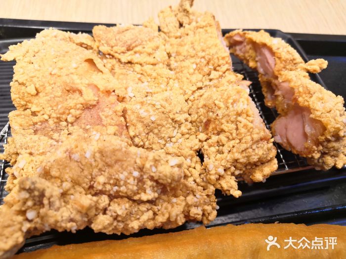 永和大王(华强店)大酥嫩鸡腿排图片