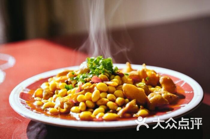 黄豆烧肥肠