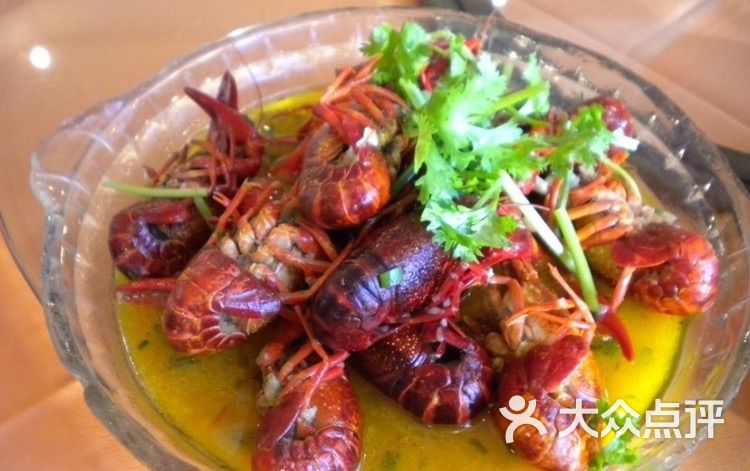 牛八记龙虾