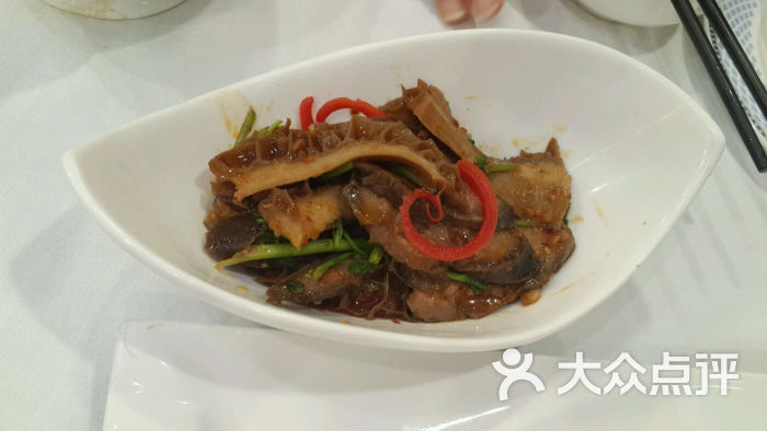 鸿星海鲜酒家年饭菜式_东豪园林海鲜酒家_鸿星海鲜酒家早茶