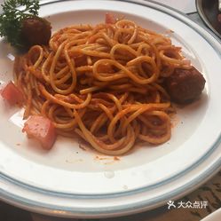 牛肉丸子怎么穿搭_牛肉丸子面图片