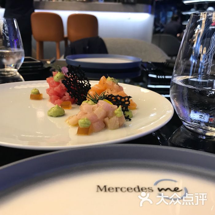 mercedes me 时尚餐厅图片 - 第3张