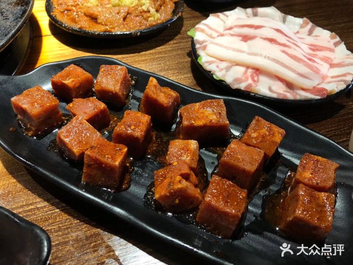 1烤室·石头烤肉(猛追湾店)招牌骰子牛肉粒图片 第13张