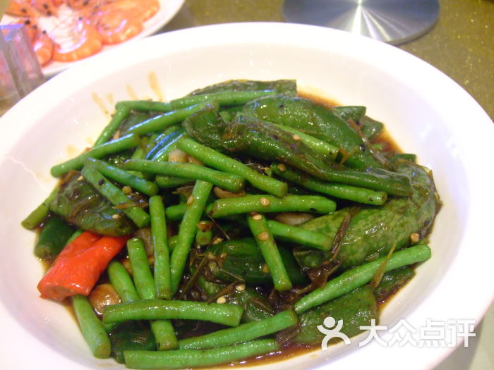 豆角炒虎皮尖椒