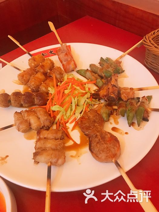 土大力:印象中这家店开了好几年了。周末.天津