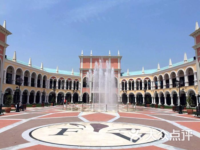 佛罗伦萨小镇上海名品奥特莱斯-图片-上海购物