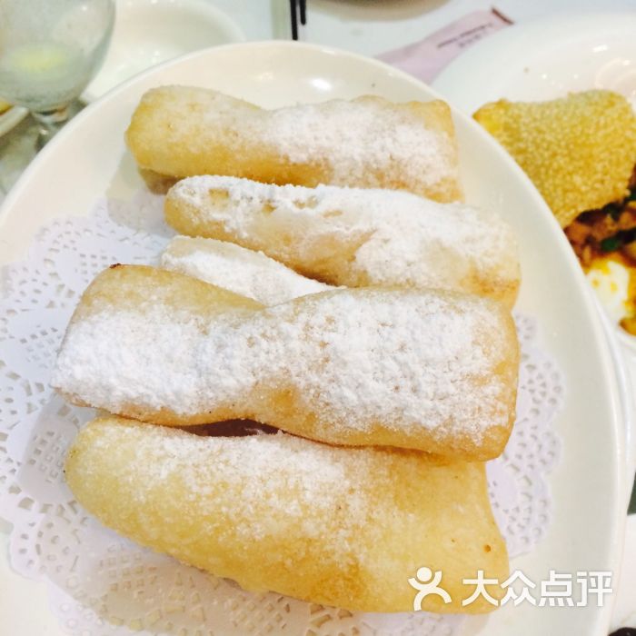 霖上海味道(西江湾路龙之梦店)上海糖糕图片 - 第1张