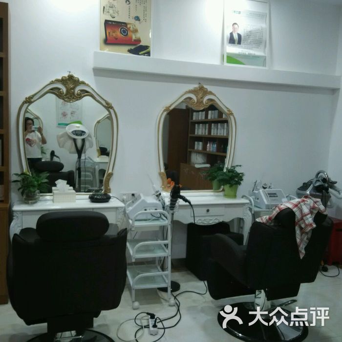 博士园健康养发馆