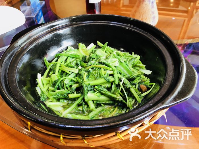 巨无霸海鲜状元楼(太原街店)砂锅炒青菜图片 - 第5张