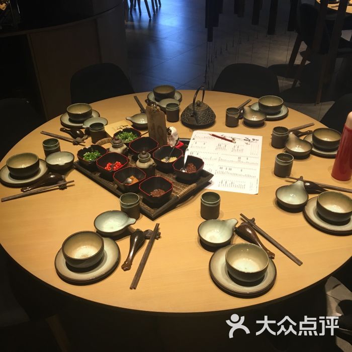 春天里·概念养生火锅餐具摆设图片 - 第2张