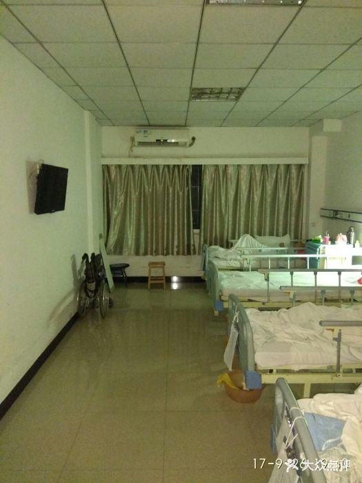 健翔医院住院部病房图片