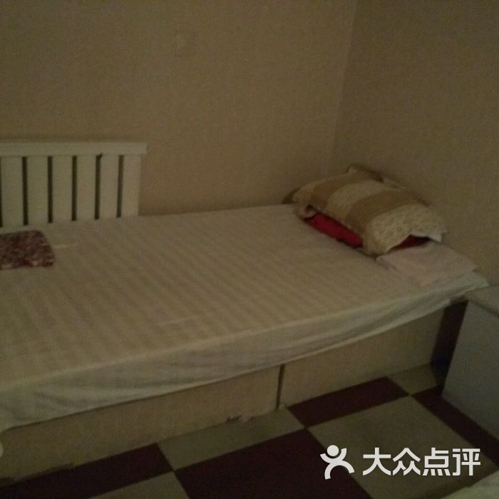 鑫鑫源足疗会馆