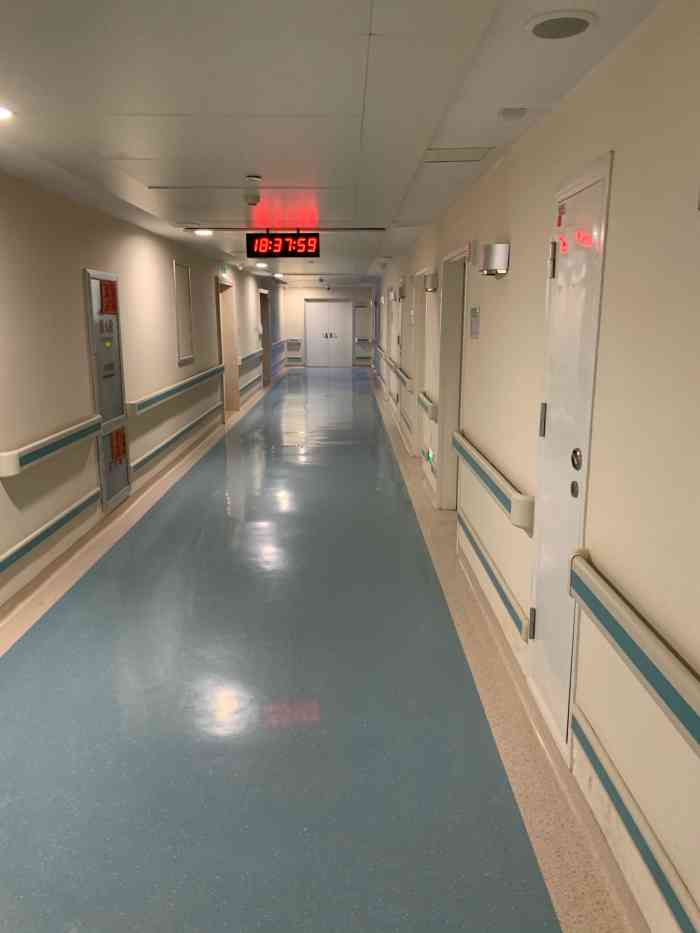 河南省骨科医院-"#病床视角#医生态度很好,住院期间.