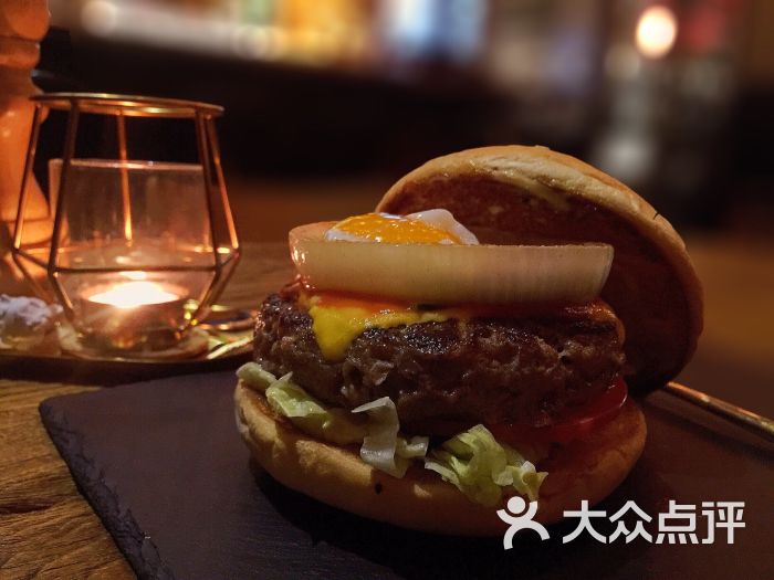 安格斯牛肉堡