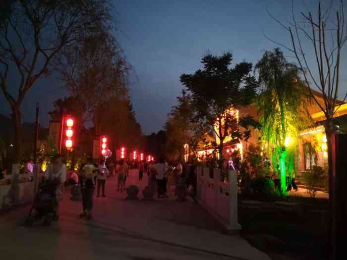 庆都山骑马场-"朋友说这的夜景不错,有山有水有夜景,.