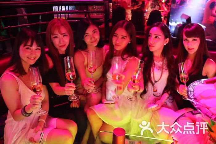 卡乐斯酒吧(塘厦店-包房-环境-包房图片-东莞休闲娱乐-大众点评网